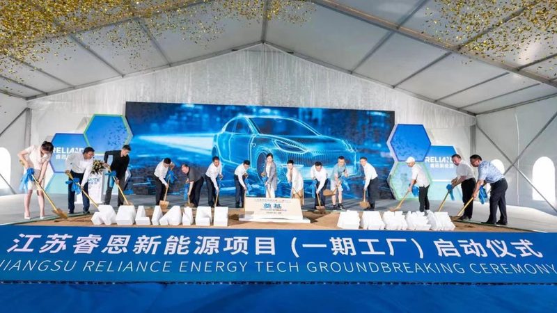 商业楼宇储能设备报价背后的考量因素